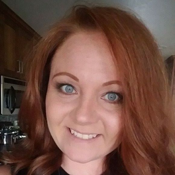 Meet your Posher, Melissa - Picture 1 of 1